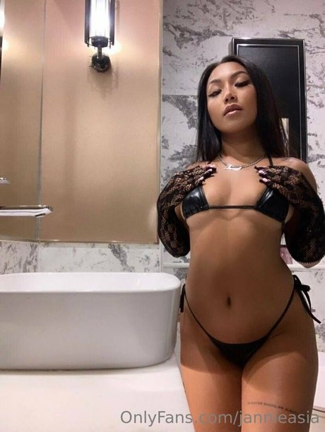 jannieasia onlyfans nudes leaked