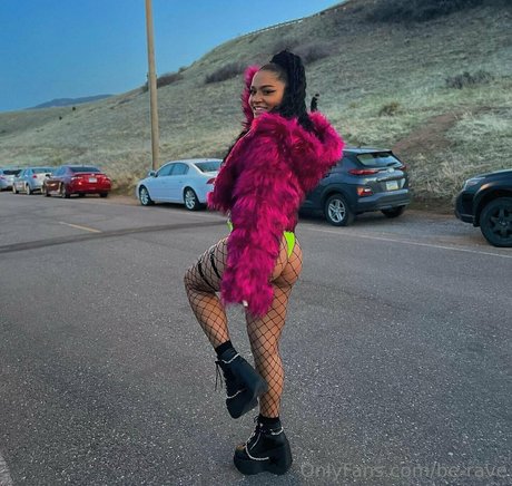 amateur wife onlyfans beautiful porn self-portrait