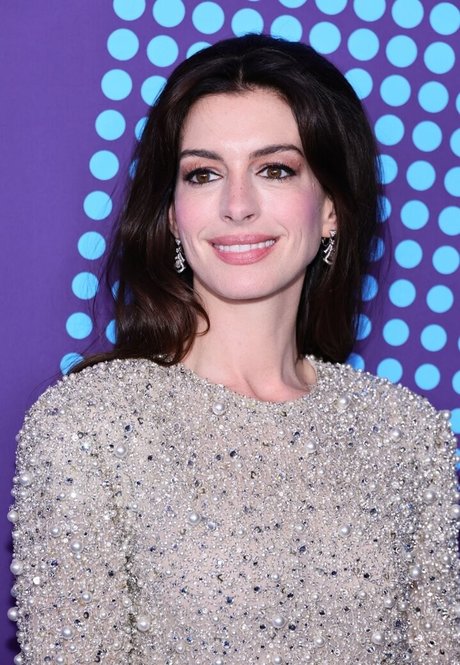 Anne Hathaway onlyfans leaks porn