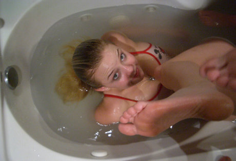 Kelli Garner nudes onlyfans leaked