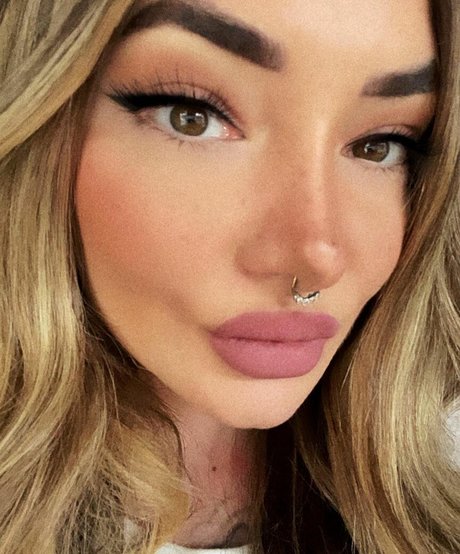 Brittany Zapata onlyfans nude porn