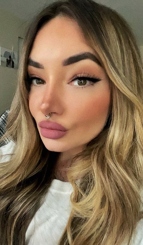 Brittany Zapata leaked onlyfans porn