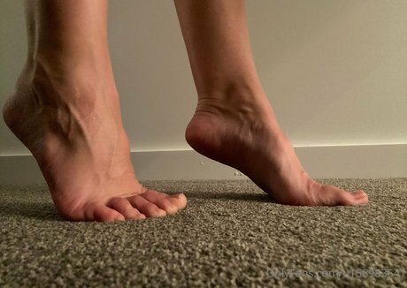 barefootlibran nude porn onlyfans