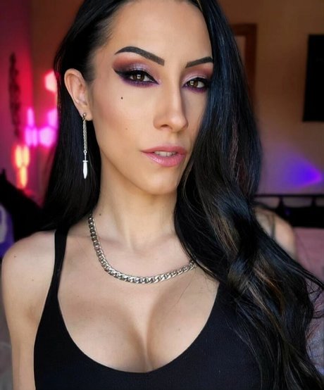 okStranger strip onlyfans