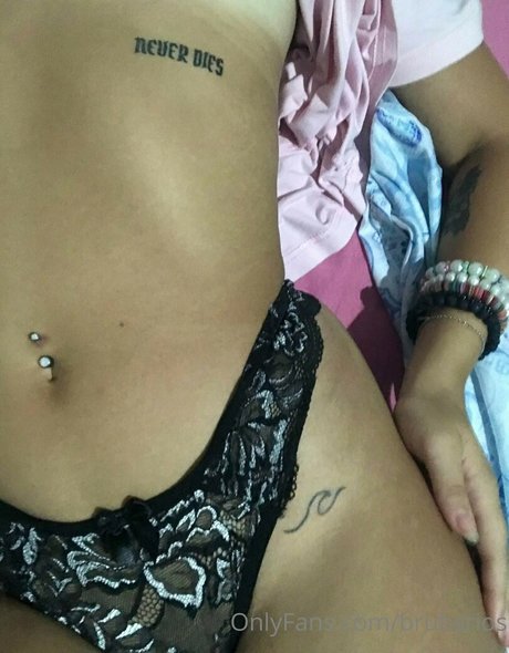 Bruna Rios onlyfans topless
