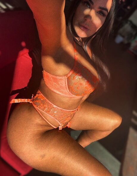 Bondiedoll is on onlyfans