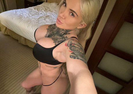 Christina Savoyy leaked onlyfans porn