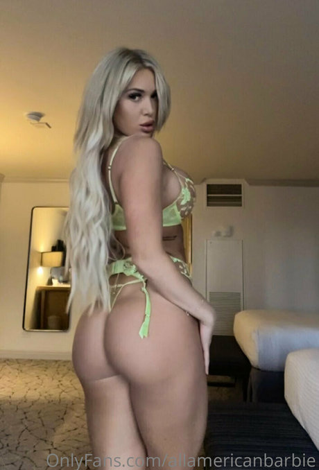 Christina Savoyy sex onlyfans