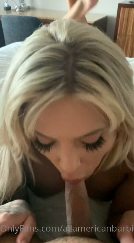 Christina Savoyy onlyfans porn leaks