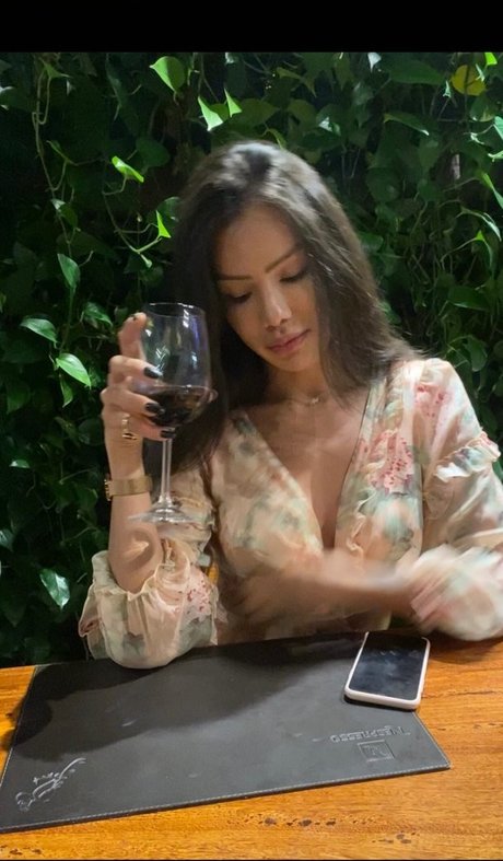 Victoria Helena ass onlyfans