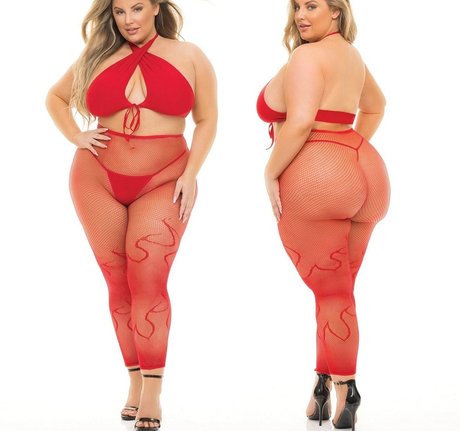 Ashley Alexiss onlyfans photos