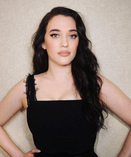 Kat Dennings onlyfans leams