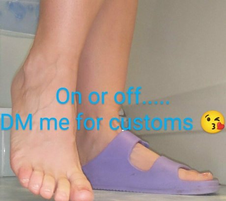 anna feet crush vore onlyfans model photos