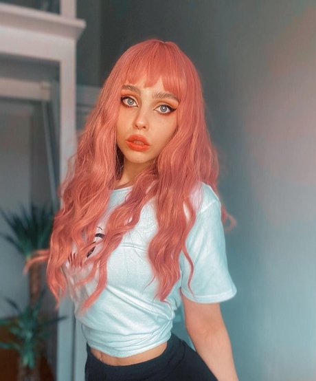 Kamochi ASMR onlyfans strip