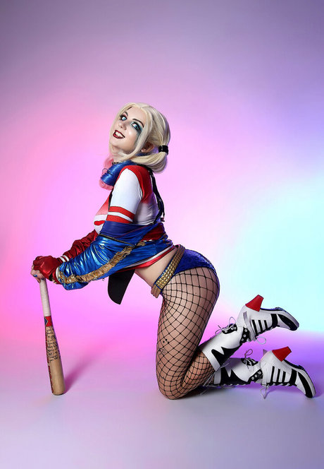 AGflower Cosplay onlyfans strip