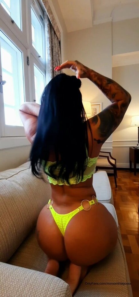 Monica Santhiago onlyfans exposed