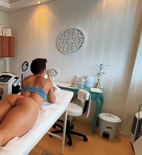 Yanne Fitness onlyfans page