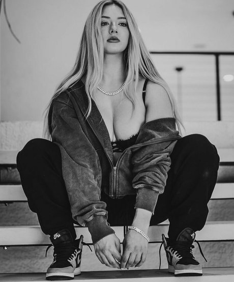 Miranda Cohen onlyfans nsfw