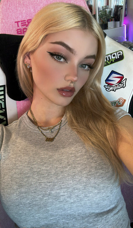 Lexi Graham onlyfans nude leaked