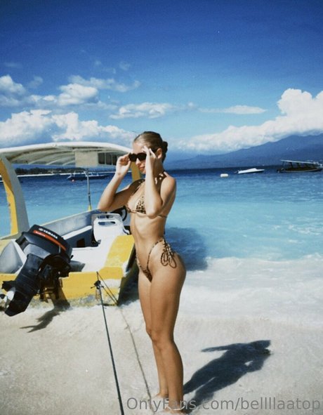 bellllaatop onlyfans archive