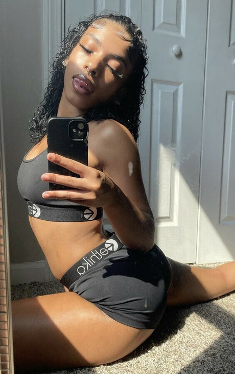 _daisy andrews_ feet onlyfans