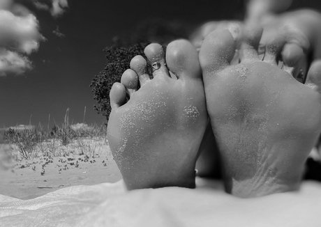 feetloretta onlyfans leak