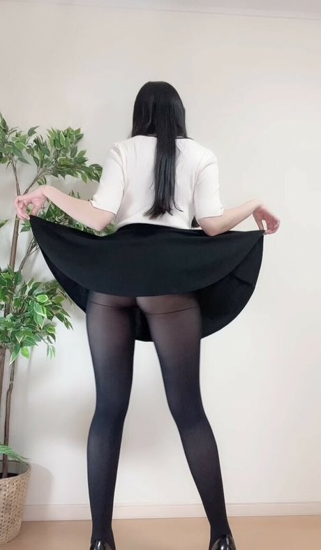 feet slave onlyfans top pictures