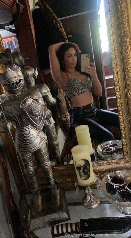 queenofthedollhouse onlyfans leaked naked