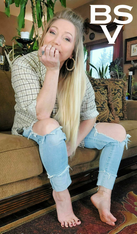 footgoddessbittavonsweet onlyfans photos