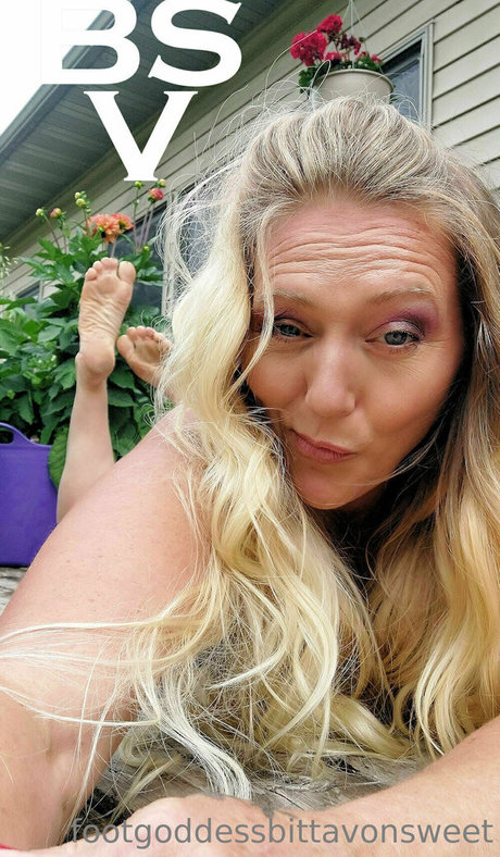 footgoddessbittavonsweet pics onlyfans