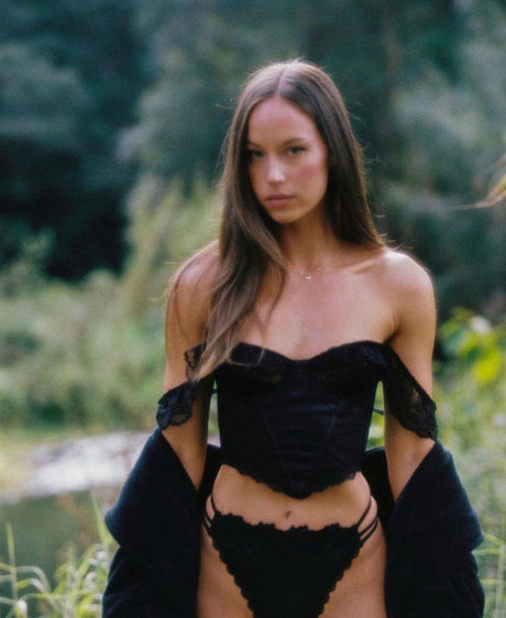 Olivia Mathers onlyfans pics