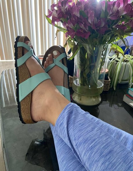 ivorysolesfree onlyfans leaked dirtyship