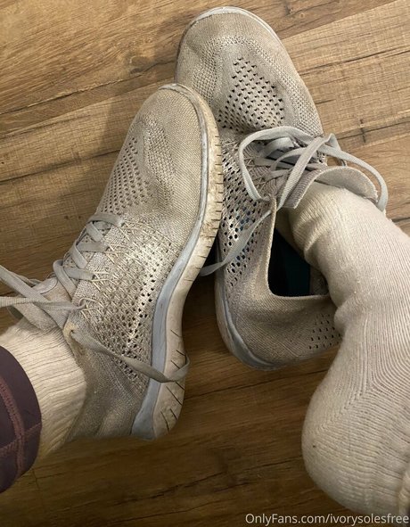 ivorysolesfree tits onlyfans
