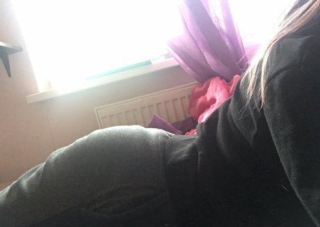 Rain Likes You is on onlyfans