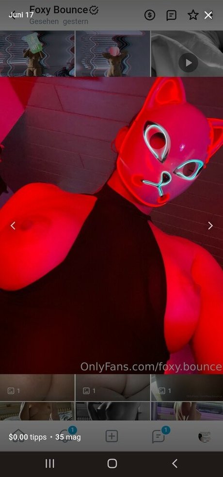 FoxyBounce onlyfans model photos