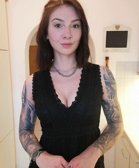 Lechl Sisters onlyfans pics leaked