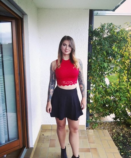 Lechl Sisters onlyfans explicit content