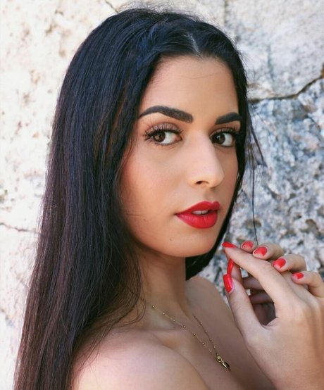 Shirin Azami free only fans