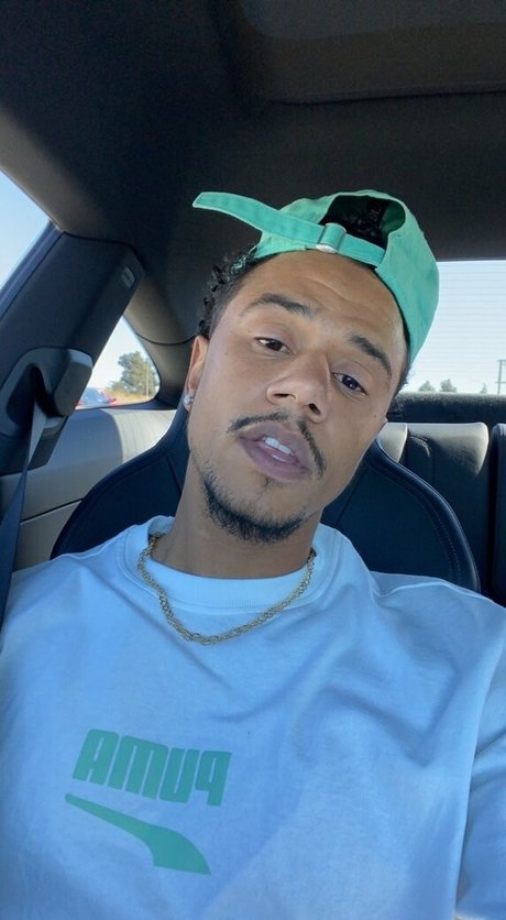 lilfizz strip onlyfans