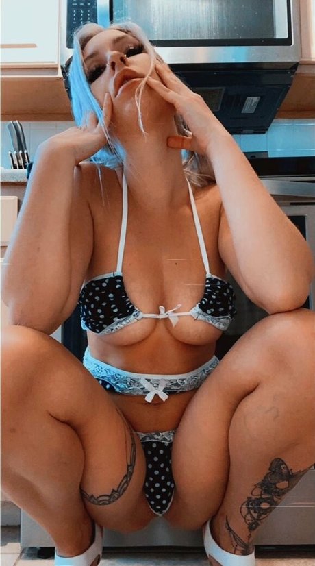 rhiannonxo1 onlyfans content type