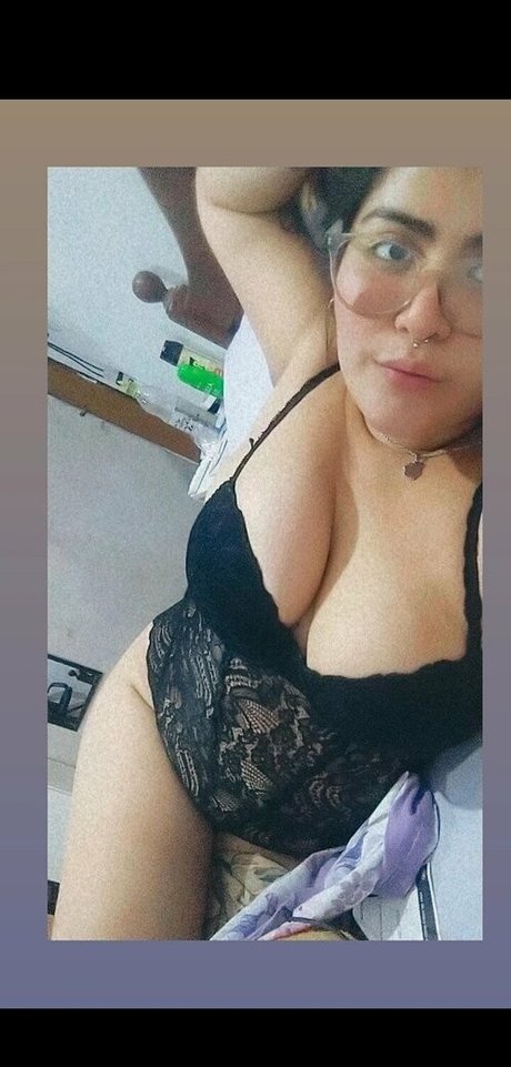 mistressdakotaf only fans nude leaks