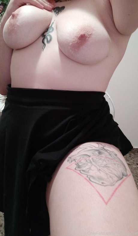 clara corvie onlyfans leaked.