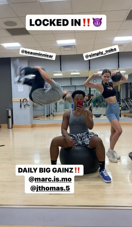 mouth onlyfans porno depiction