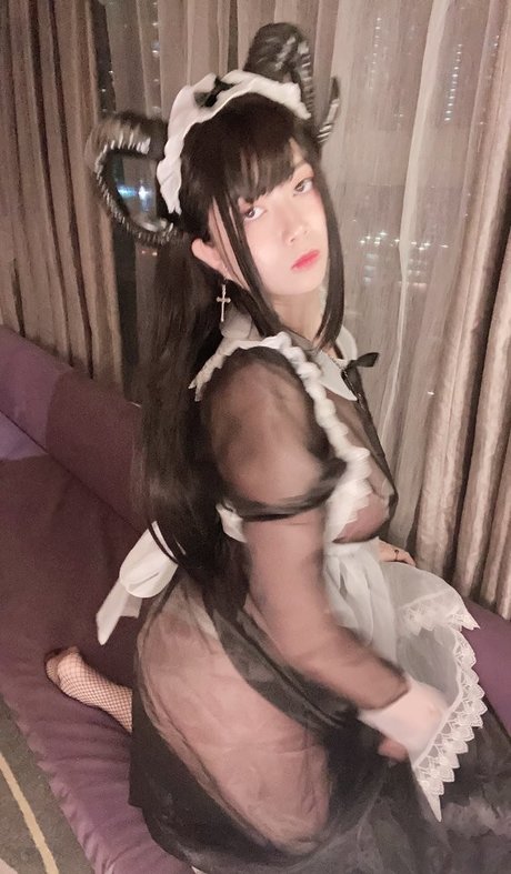 flat chested onlyfans exclusive galleries