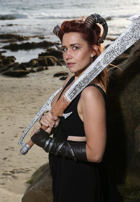 Elizabeth Zharoff free only fans