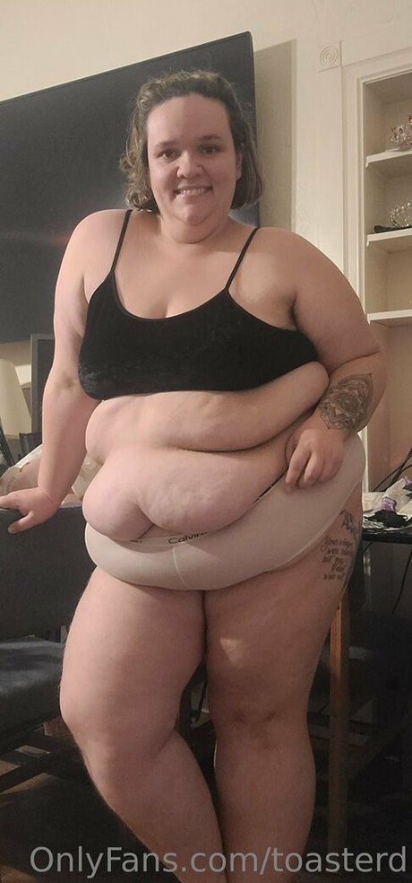 toasterd onlyfans model images