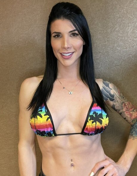 Victoria Carvalho onlyfans leak