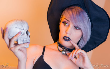 cougar onlyfans free shot