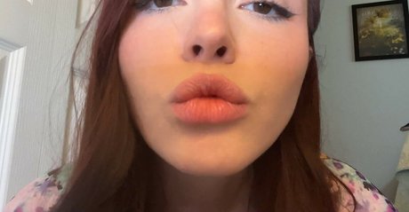 Quantum ASMR onlyfans pictures