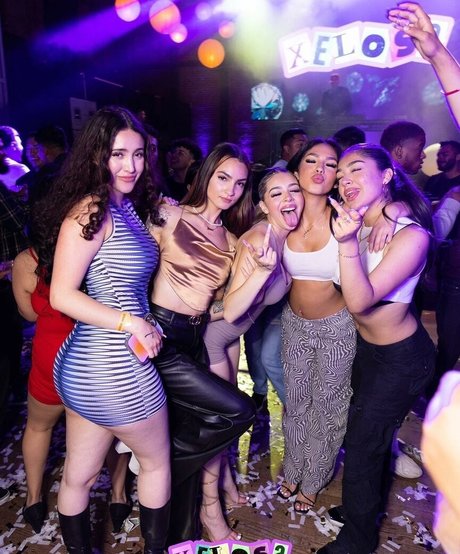 Dessxmx onlyfans lesk